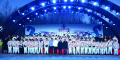 呼伦贝尔技师学院志愿者助力“歌游内蒙古 欢乐冰雪季”活动